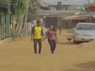 アフリカ nigeria kaduna 若い 女性 絶望的な へ x 定格の クリップ